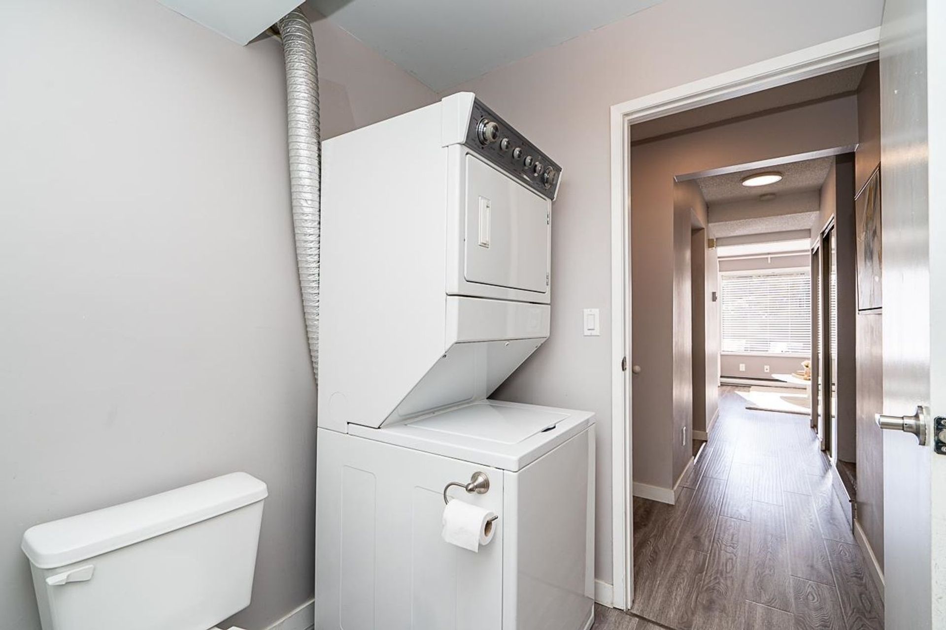 904-britton-drive-north-shore-pt-moody-port-moody-09 at 904 Britton Drive, North Shore Pt Moody, Port Moody 904-britton-drive-north-shore-pt-moody-port-moody-09 at 904 Britton Drive, North Shore Pt Moody, Port Moody