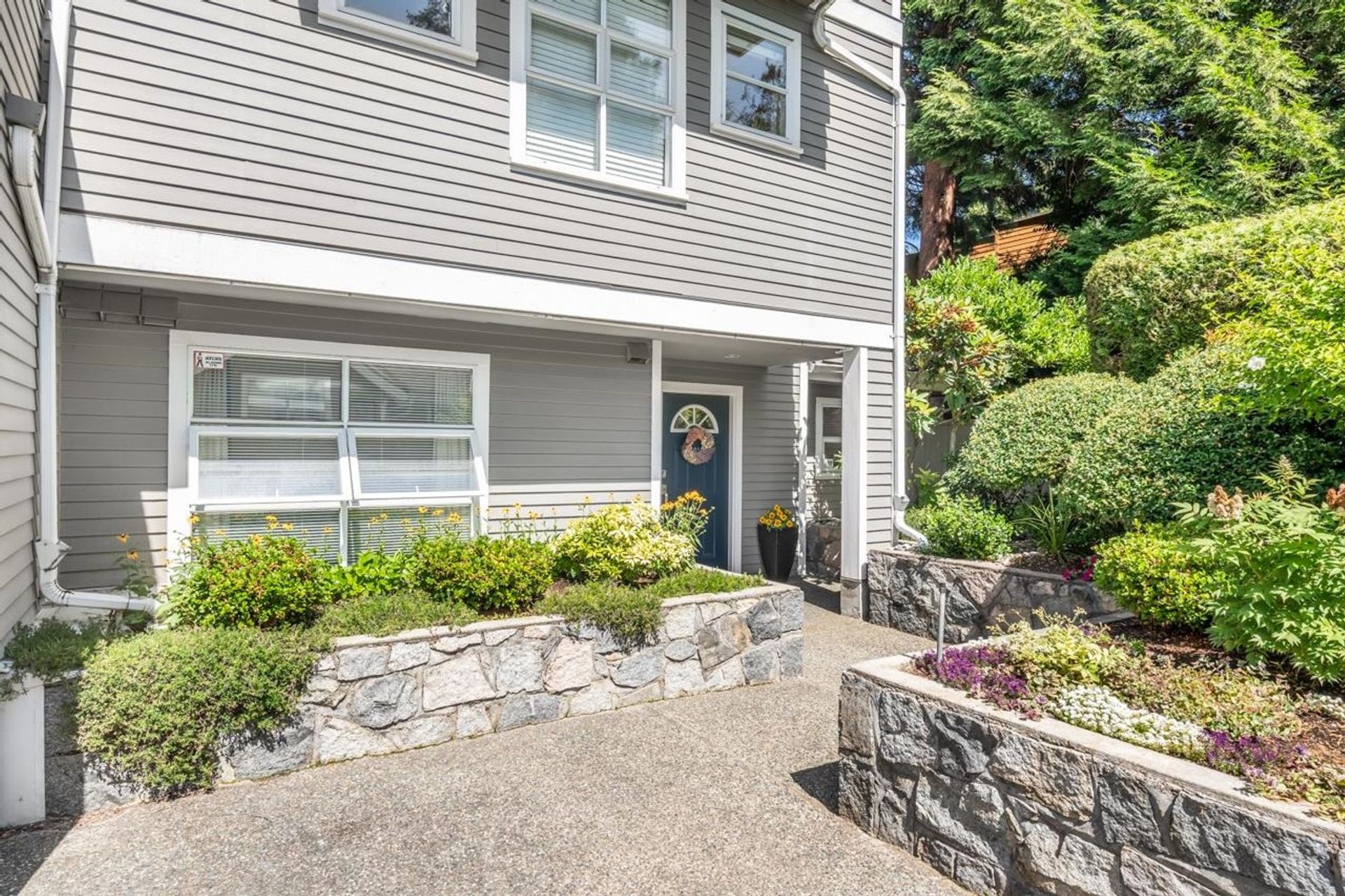 101 - 222 W 4th Street, Lower Lonsdale, North Vancouver 3