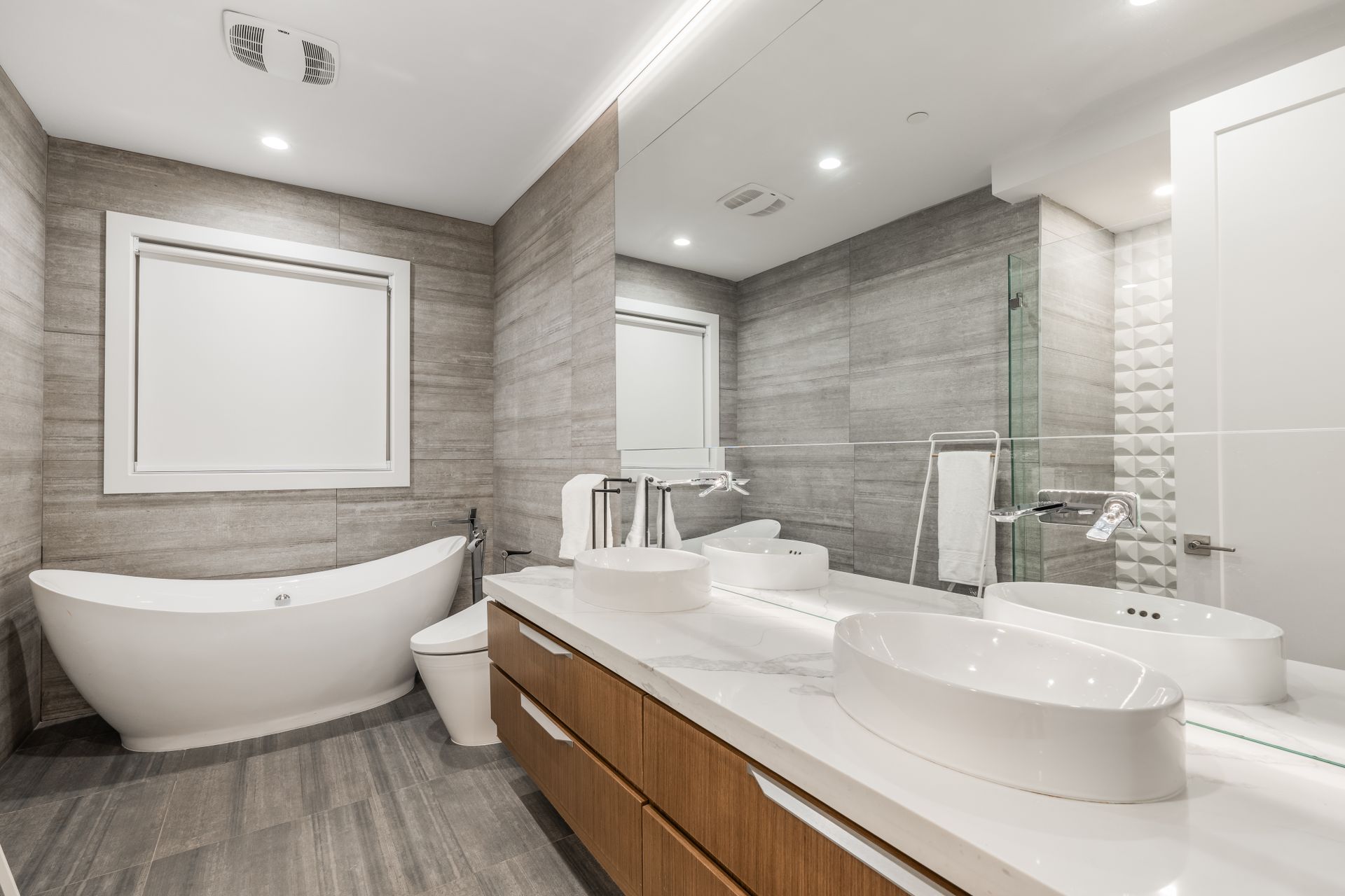 1385-kings-avenue-west-vancouver-24 at 1385 Kings Avenue, Ambleside, West Vancouver 1385-kings-avenue-west-vancouver-24 at 1385 Kings Avenue, Ambleside, West Vancouver