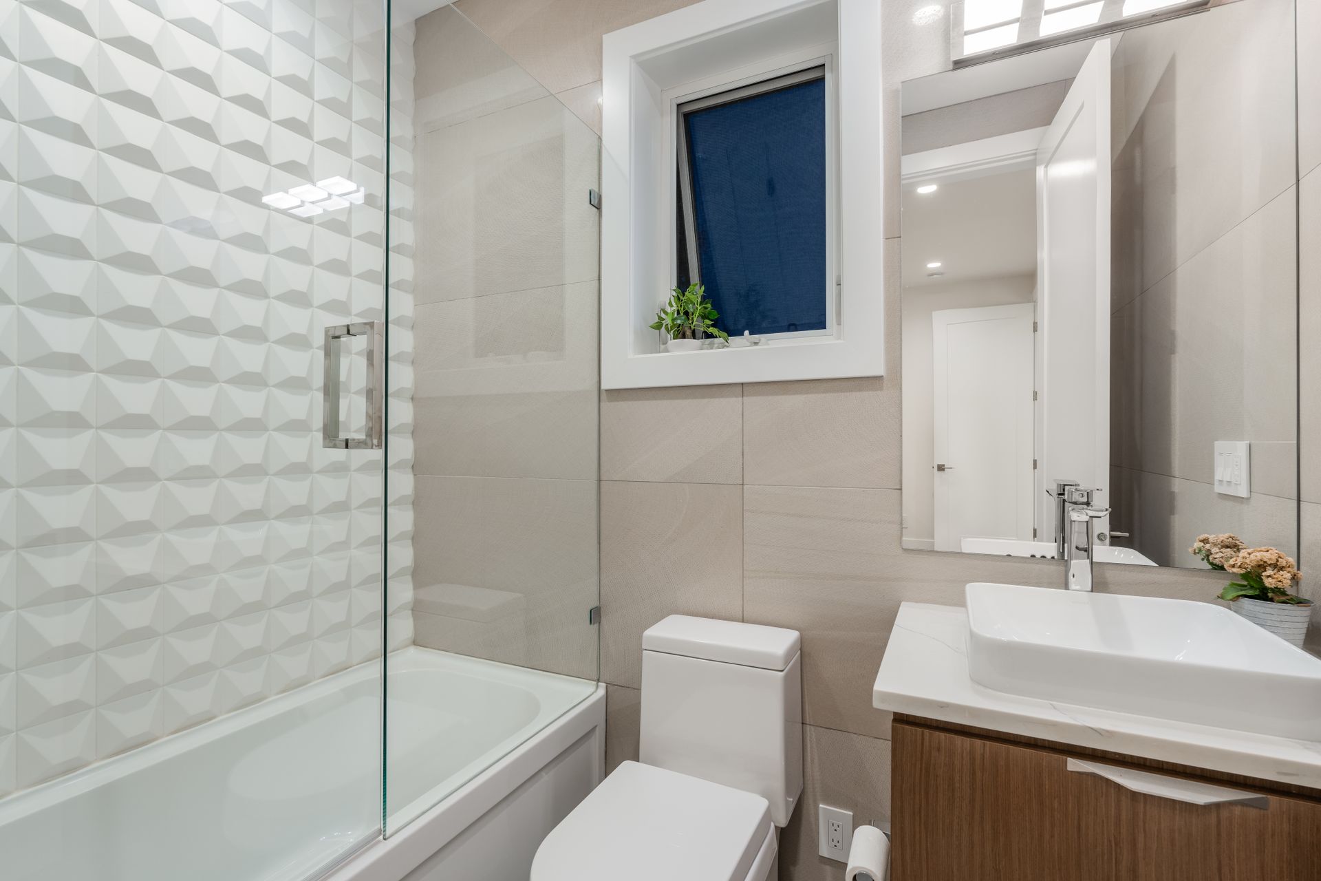 1385-kings-avenue-west-vancouver-29 at 1385 Kings Avenue, Ambleside, West Vancouver 1385-kings-avenue-west-vancouver-29 at 1385 Kings Avenue, Ambleside, West Vancouver