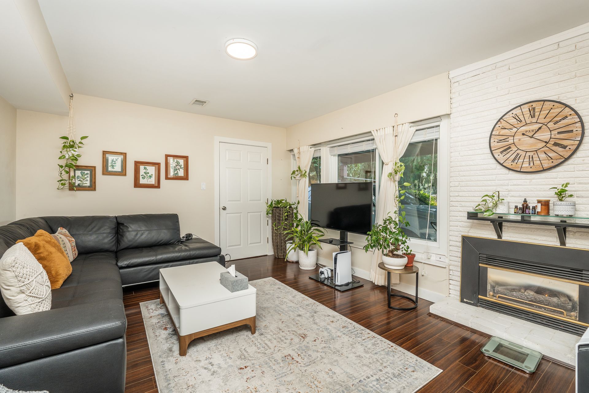 4593-skyline-drive-north-vancouver-26 at 4593 Skyline Drive, Canyon Heights NV, North Vancouver 4593-skyline-drive-north-vancouver-26 at 4593 Skyline Drive, Canyon Heights NV, North Vancouver