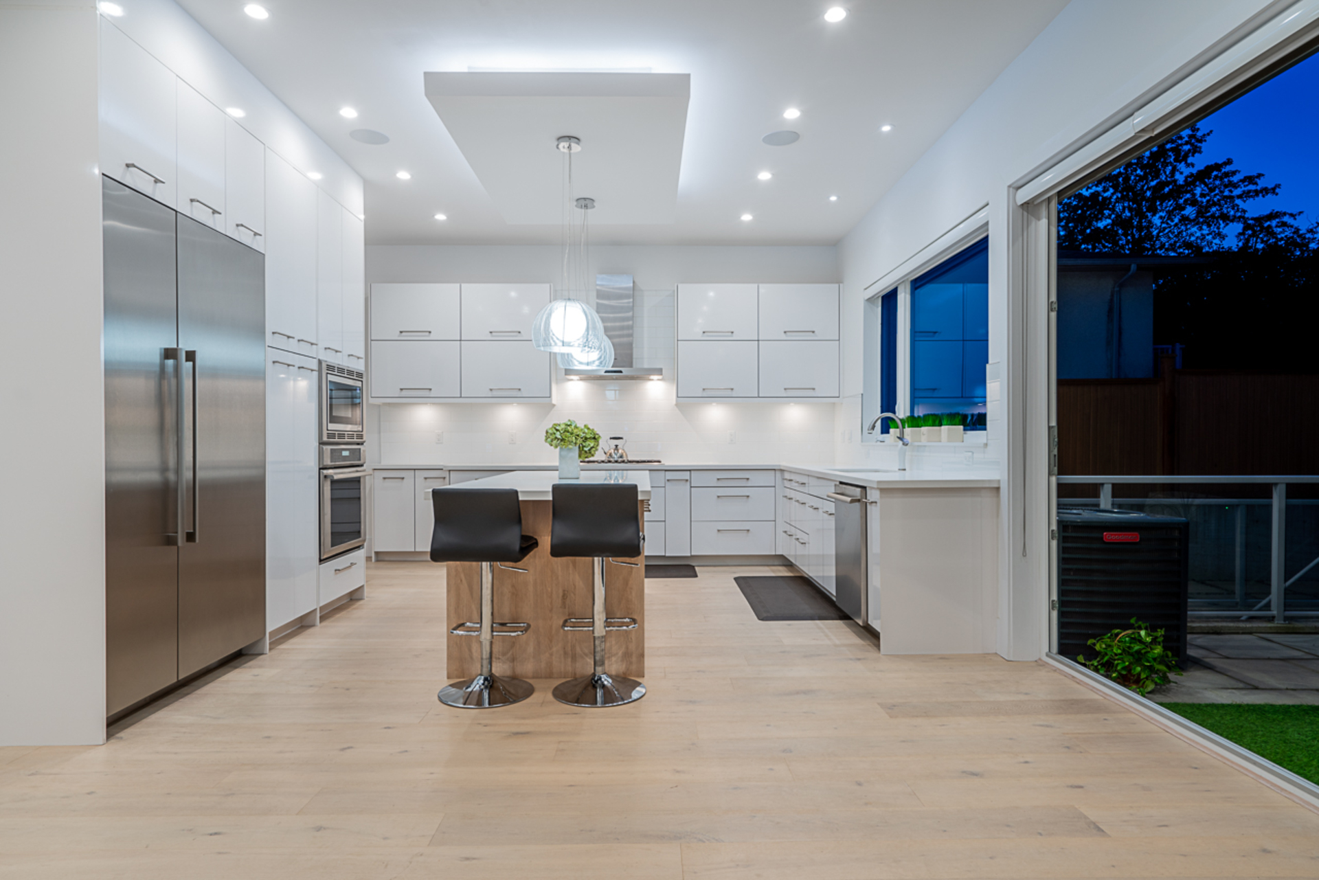 262-west-kings-road-north-vancouver-8 at 262 W Kings Road, Upper Lonsdale, North Vancouver 262-west-kings-road-north-vancouver-8 at 262 W Kings Road, Upper Lonsdale, North Vancouver