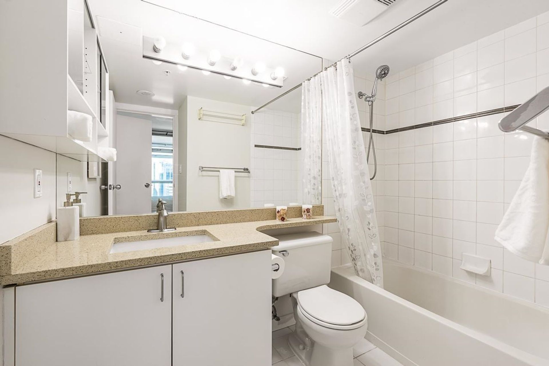 438-seymour-street-0-0-15 at 2203 - 438 Seymour Street, 0 438-seymour-street-0-0-15 at 2203 - 438 Seymour Street, 0