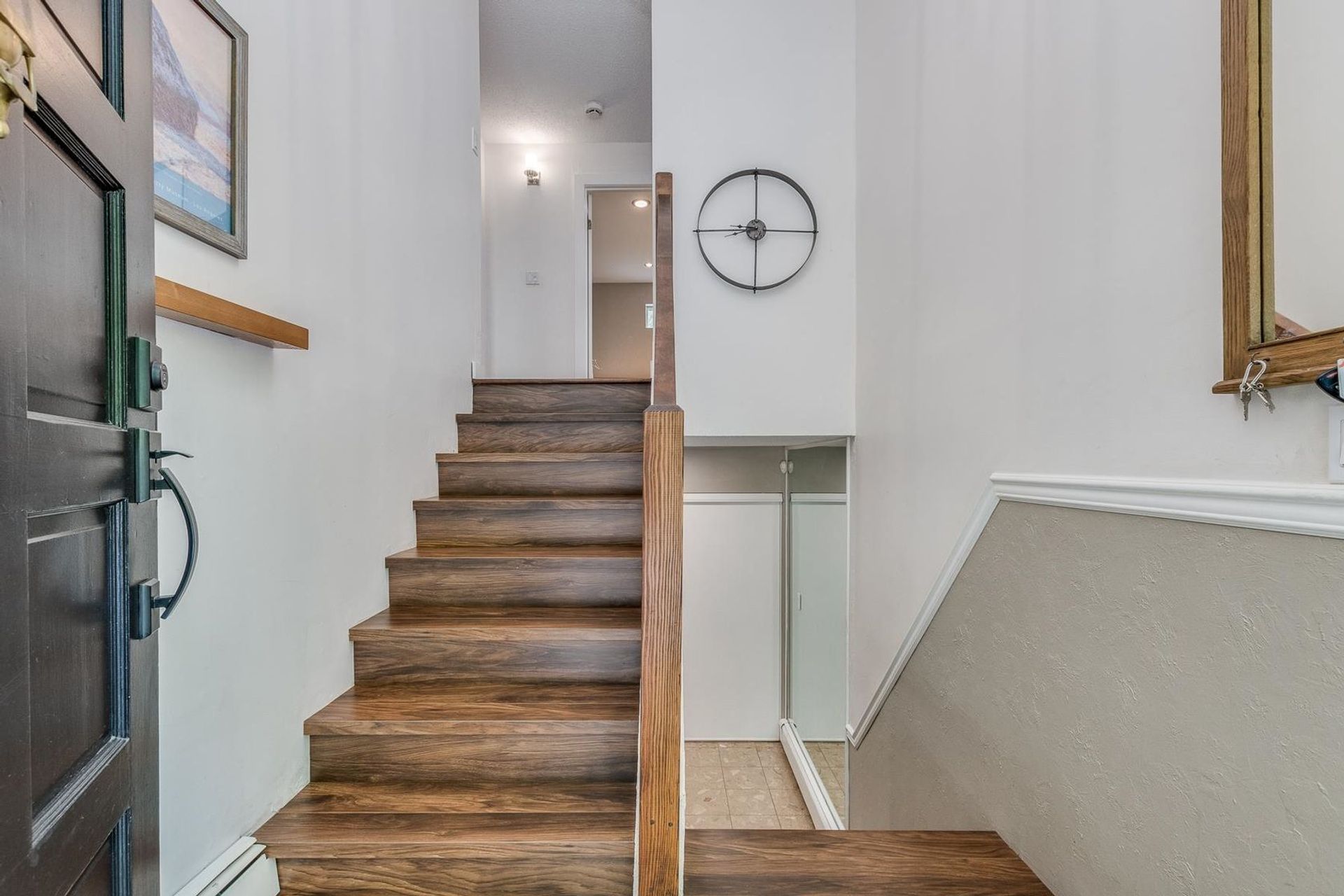 4049 Capilano Park Road, Canyon Heights NV, North Vancouver 3