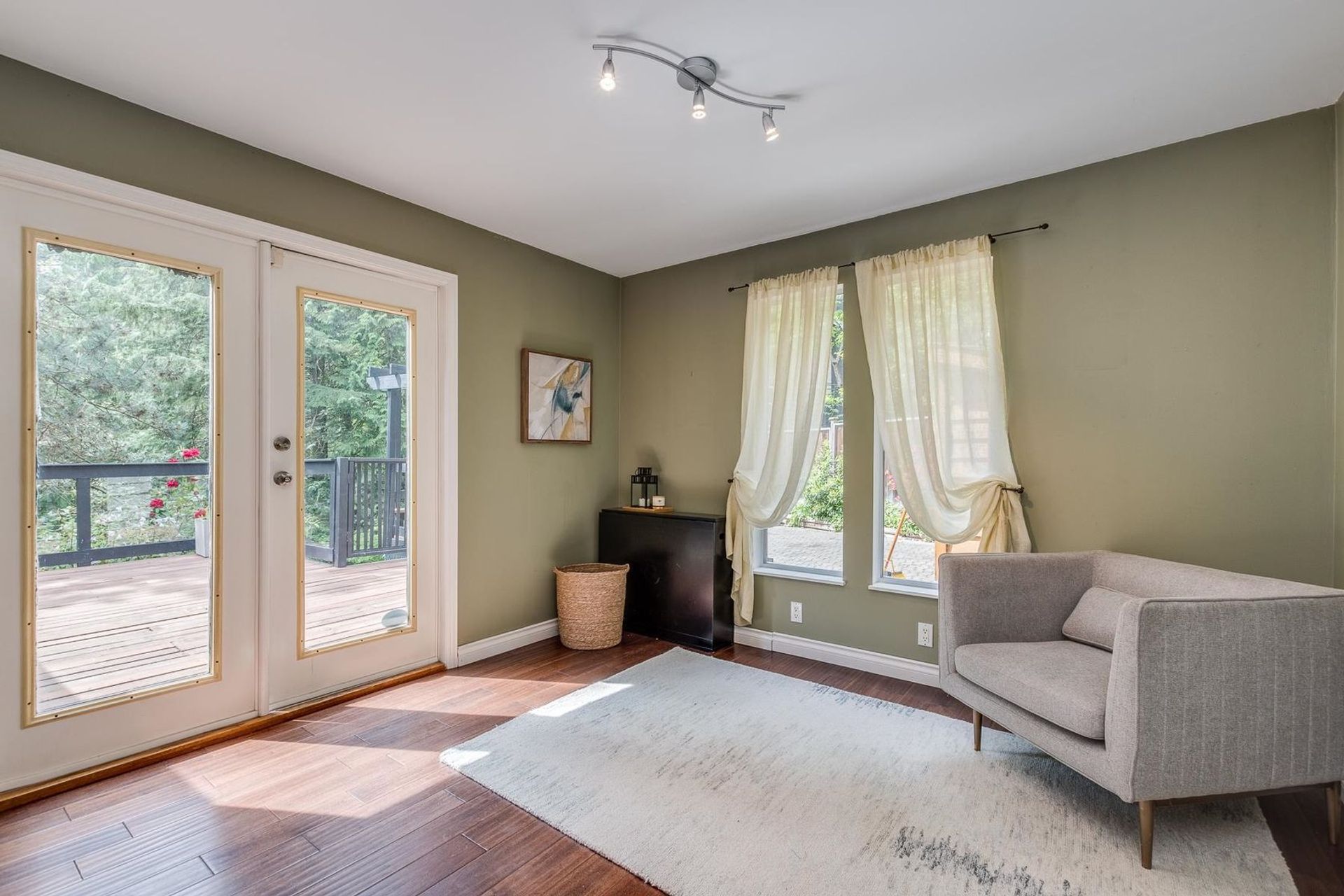 4049-capilano-park-road-canyon-heights-nv-north-vancouver-28 at 4049 Capilano Park Road, Canyon Heights NV, North Vancouver