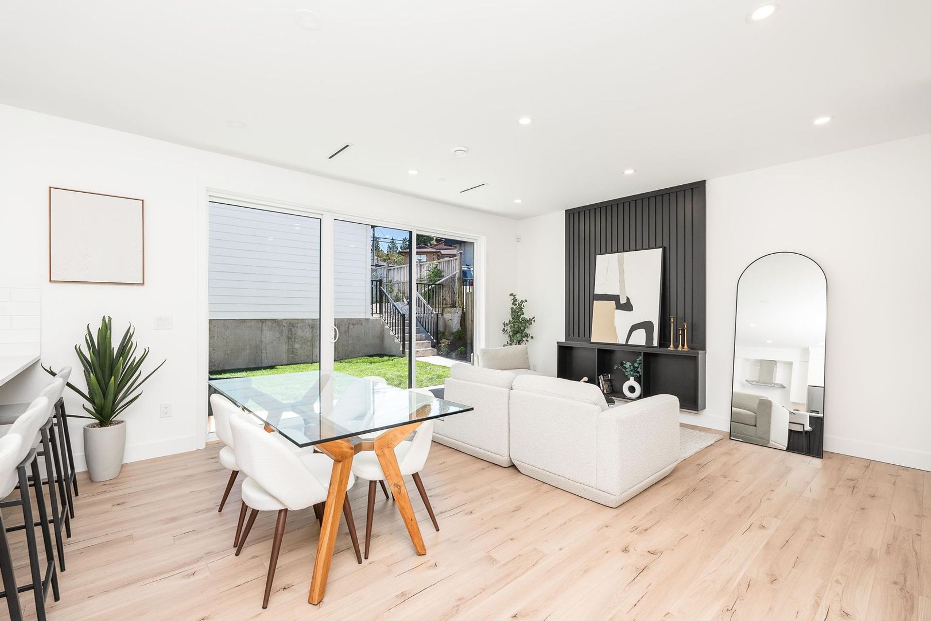 3378-seaforth-drive-renfrew-heights-vancouver-east-06 at 2 - 3378 Seaforth Drive, Renfrew Heights, Vancouver East