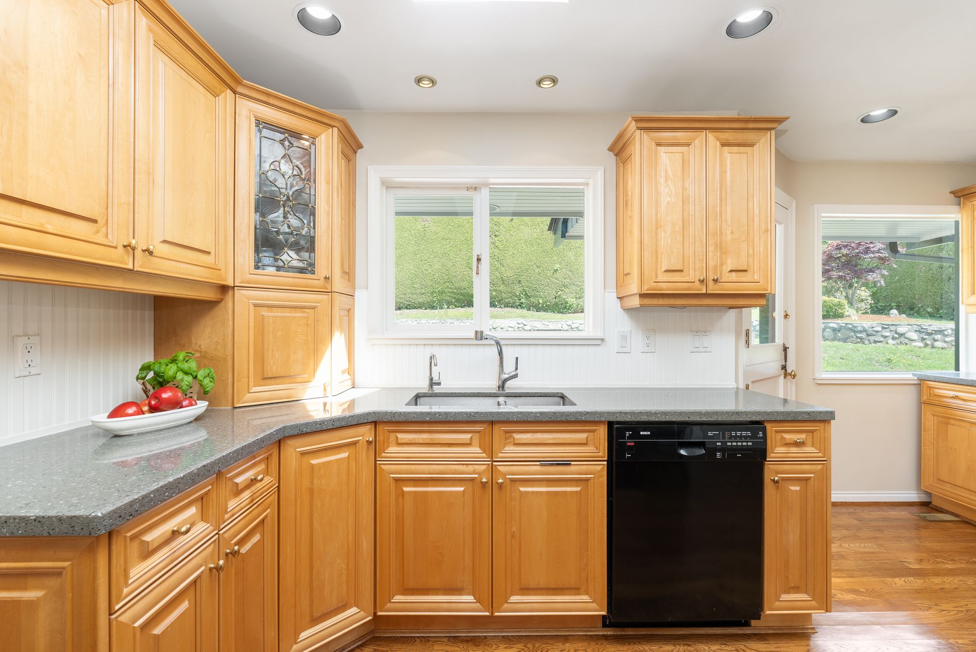 1875-palmerston-avenue-west-vancouver-16 at 1875 Palmerston Avenue, Queens, West Vancouver 1875-palmerston-avenue-west-vancouver-16 at 1875 Palmerston Avenue, Queens, West Vancouver