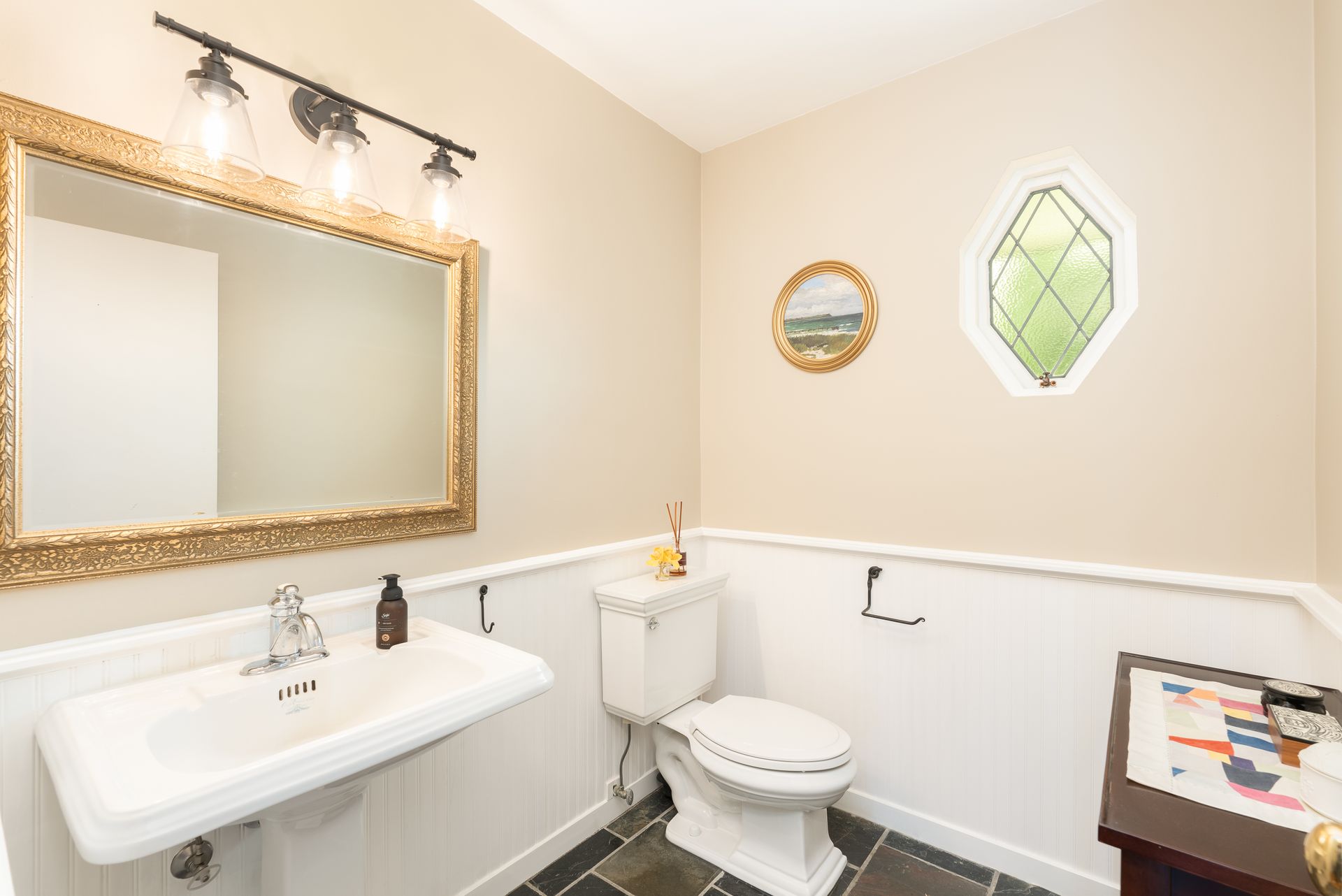 1875-palmerston-avenue-west-vancouver-25 at 1875 Palmerston Avenue, Queens, West Vancouver 1875-palmerston-avenue-west-vancouver-25 at 1875 Palmerston Avenue, Queens, West Vancouver