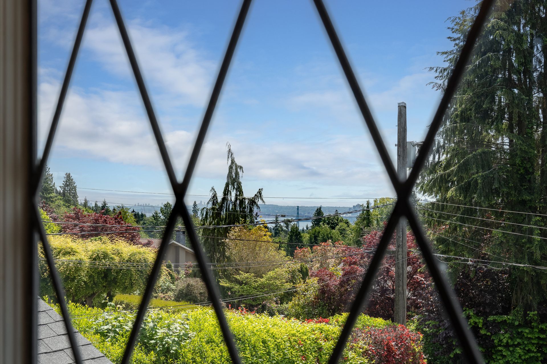 1875-palmerston-avenue-west-vancouver-36 at 1875 Palmerston Avenue, Queens, West Vancouver