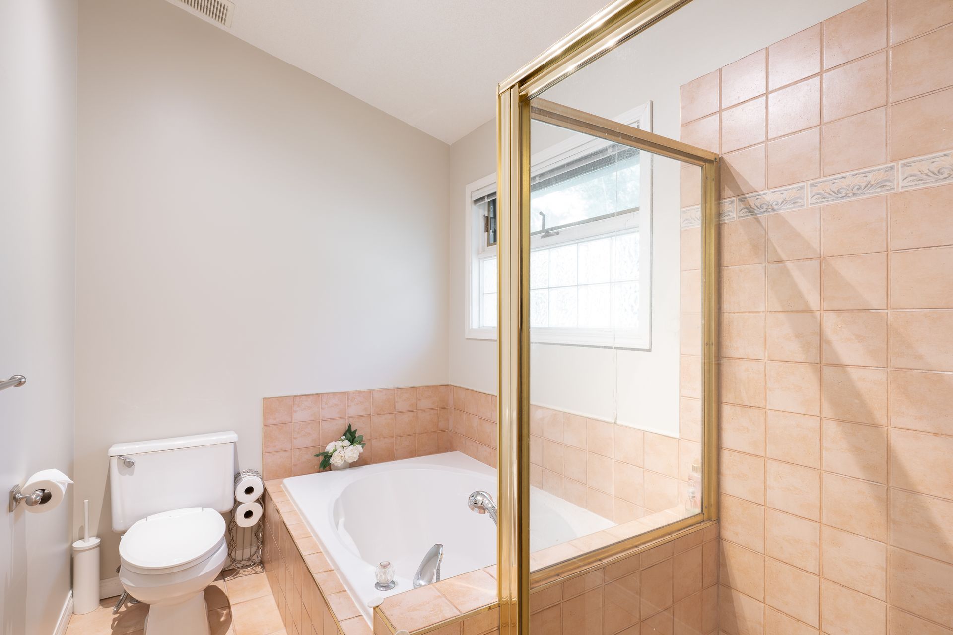 366-26th-street-e-north-vancouver-29 at 366 E 26th Street, Upper Lonsdale, North Vancouver