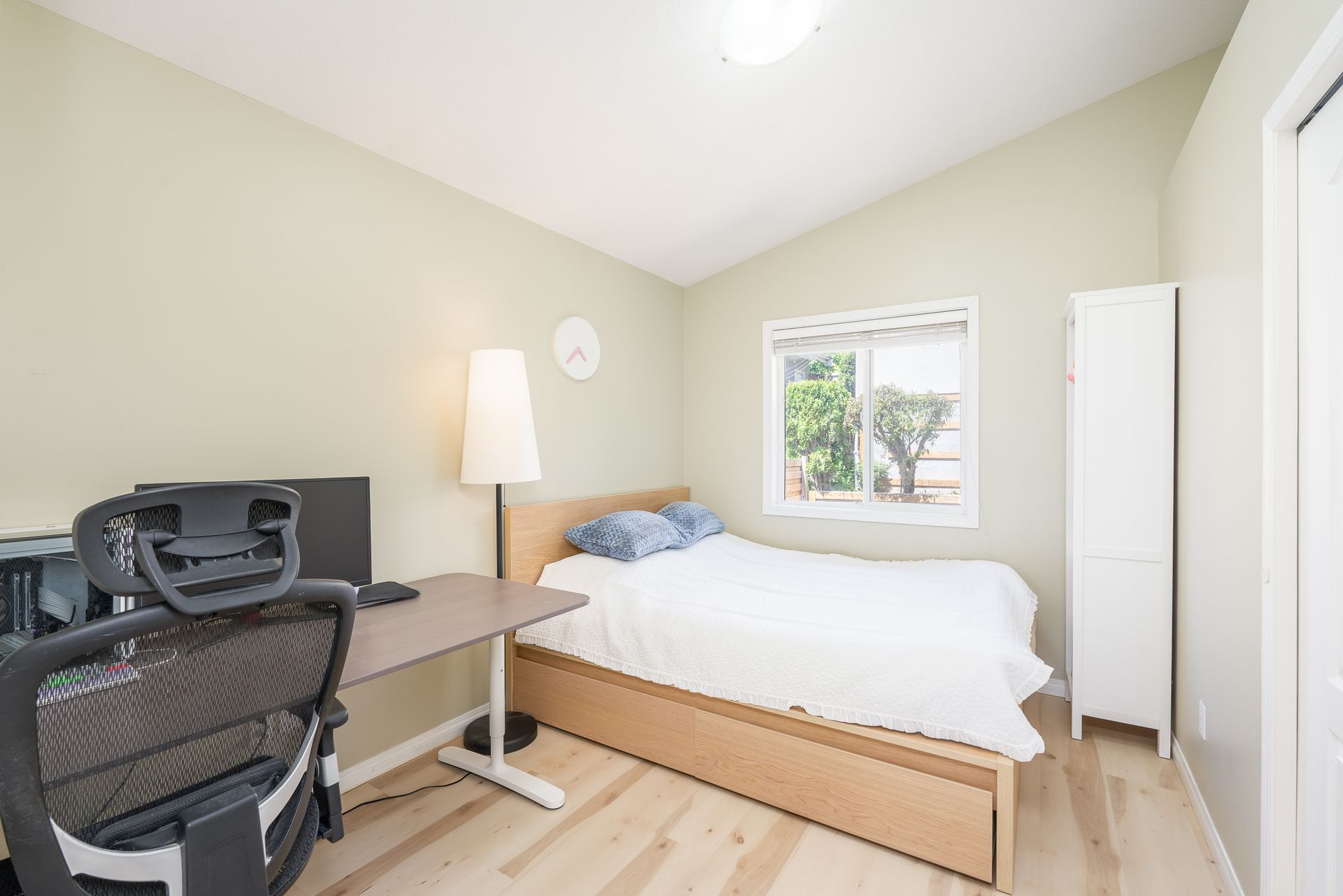 366-26th-street-e-north-vancouver-32 at 366 E 26th Street, Upper Lonsdale, North Vancouver 366-26th-street-e-north-vancouver-32 at 366 E 26th Street, Upper Lonsdale, North Vancouver