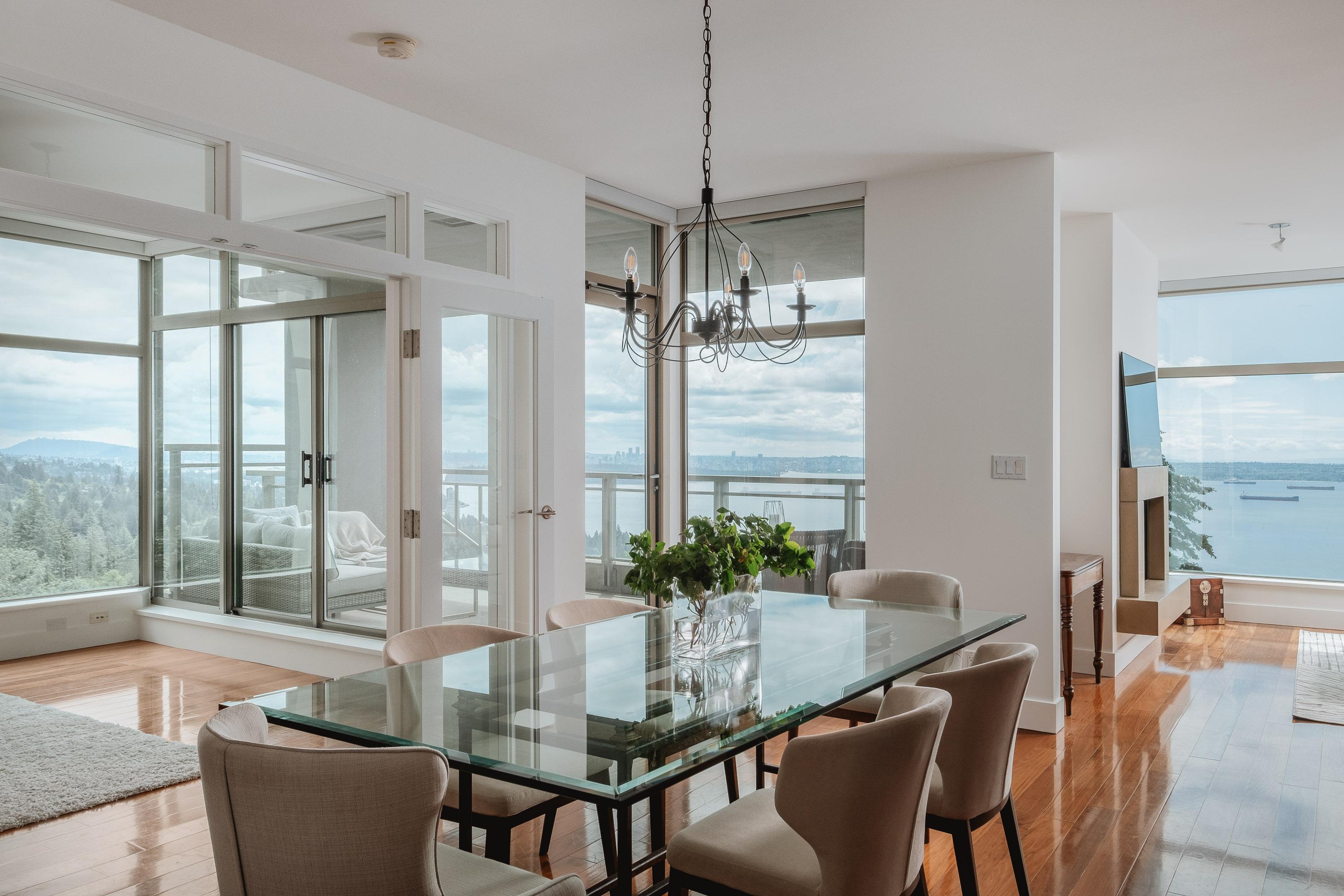 1101 - 3335 Cypress, Cypress Park Estates, West Vancouver 3