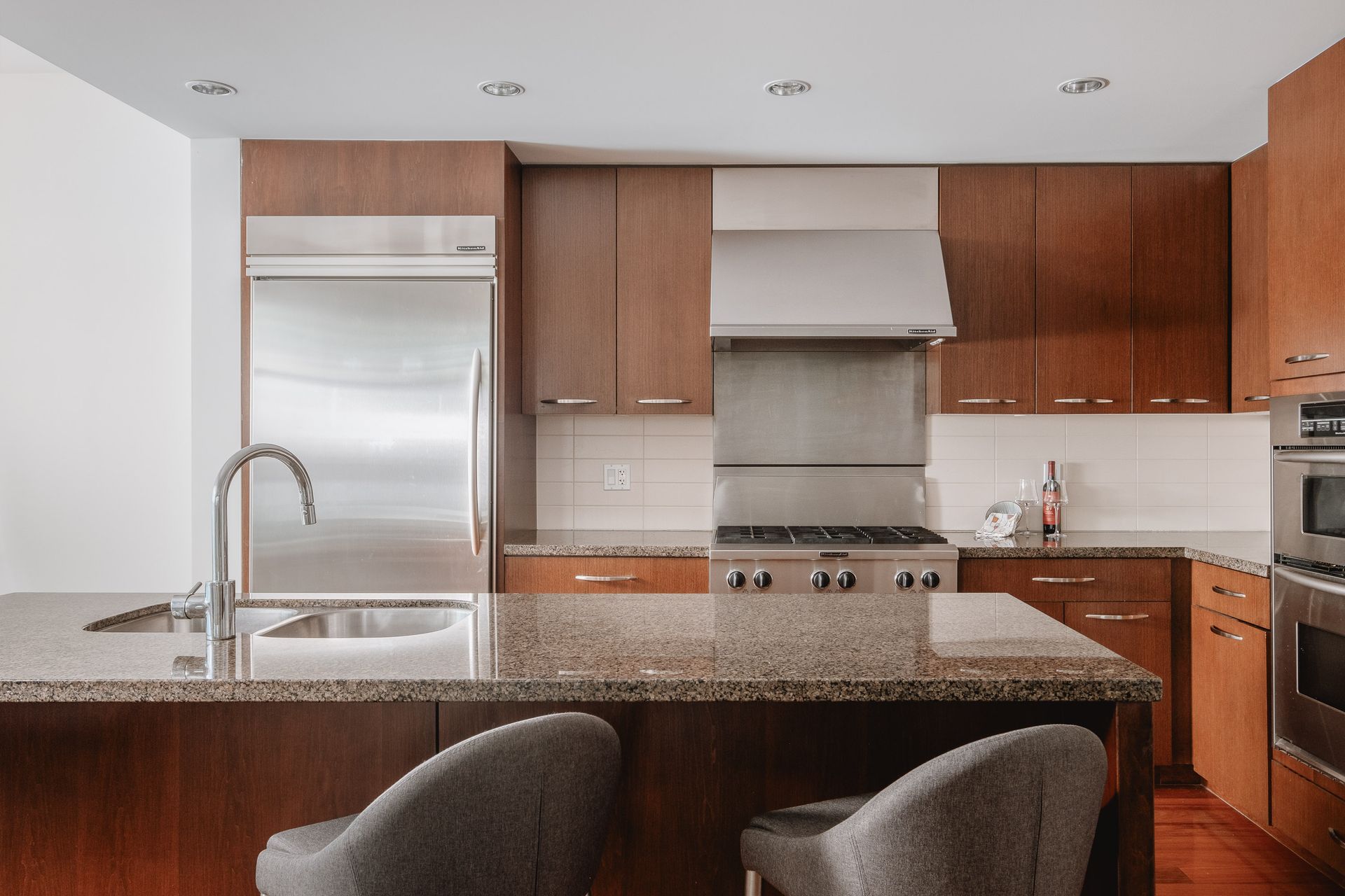 1101-3335-cypress-pl-360hometours-08 at 1101 - 3335 Cypress, Cypress Park Estates, West Vancouver 1101-3335-cypress-pl-360hometours-08 at 1101 - 3335 Cypress, Cypress Park Estates, West Vancouver