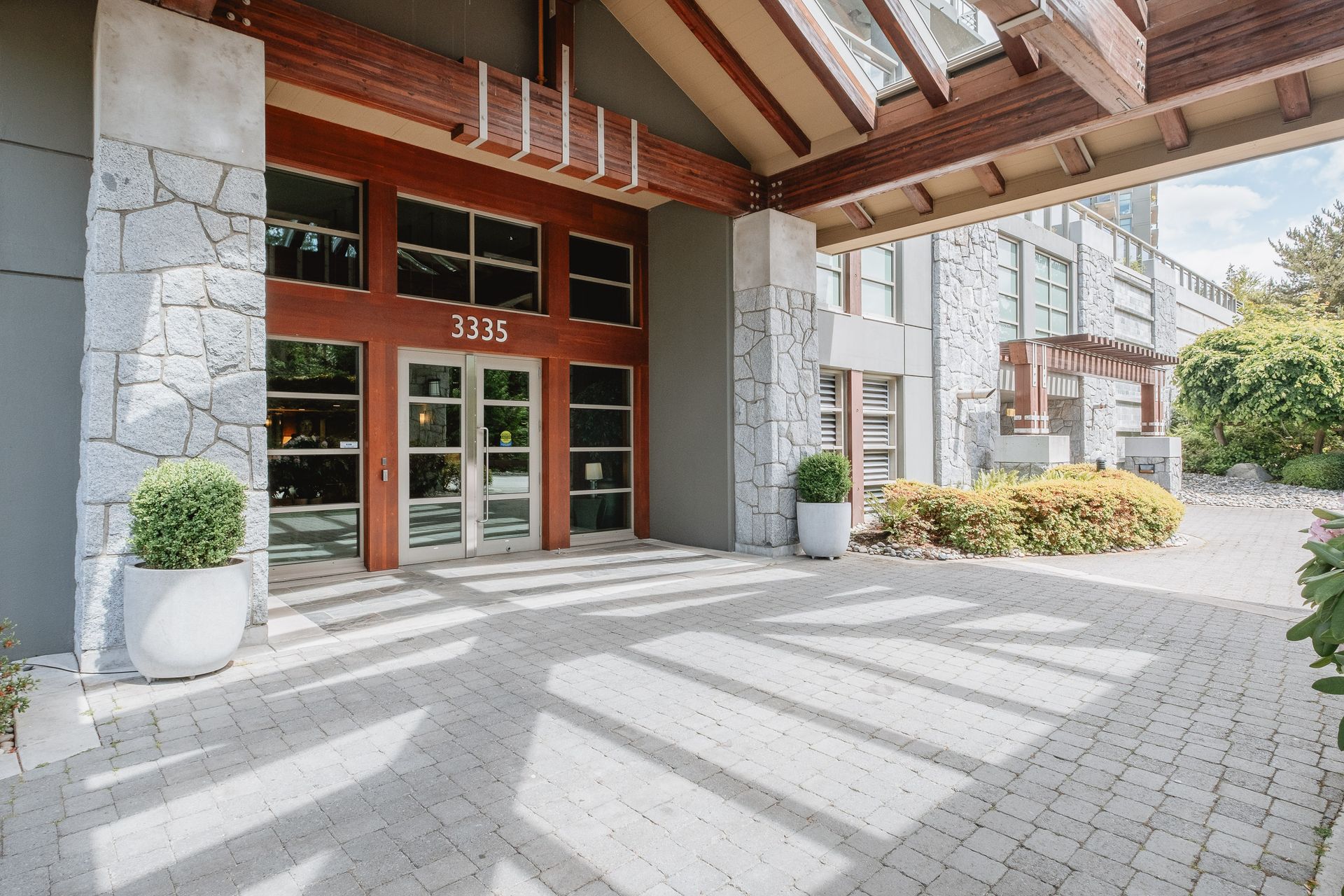 1101-3335-cypress-pl-360hometours-19 at 1101 - 3335 Cypress, Cypress Park Estates, West Vancouver 1101-3335-cypress-pl-360hometours-19 at 1101 - 3335 Cypress, Cypress Park Estates, West Vancouver