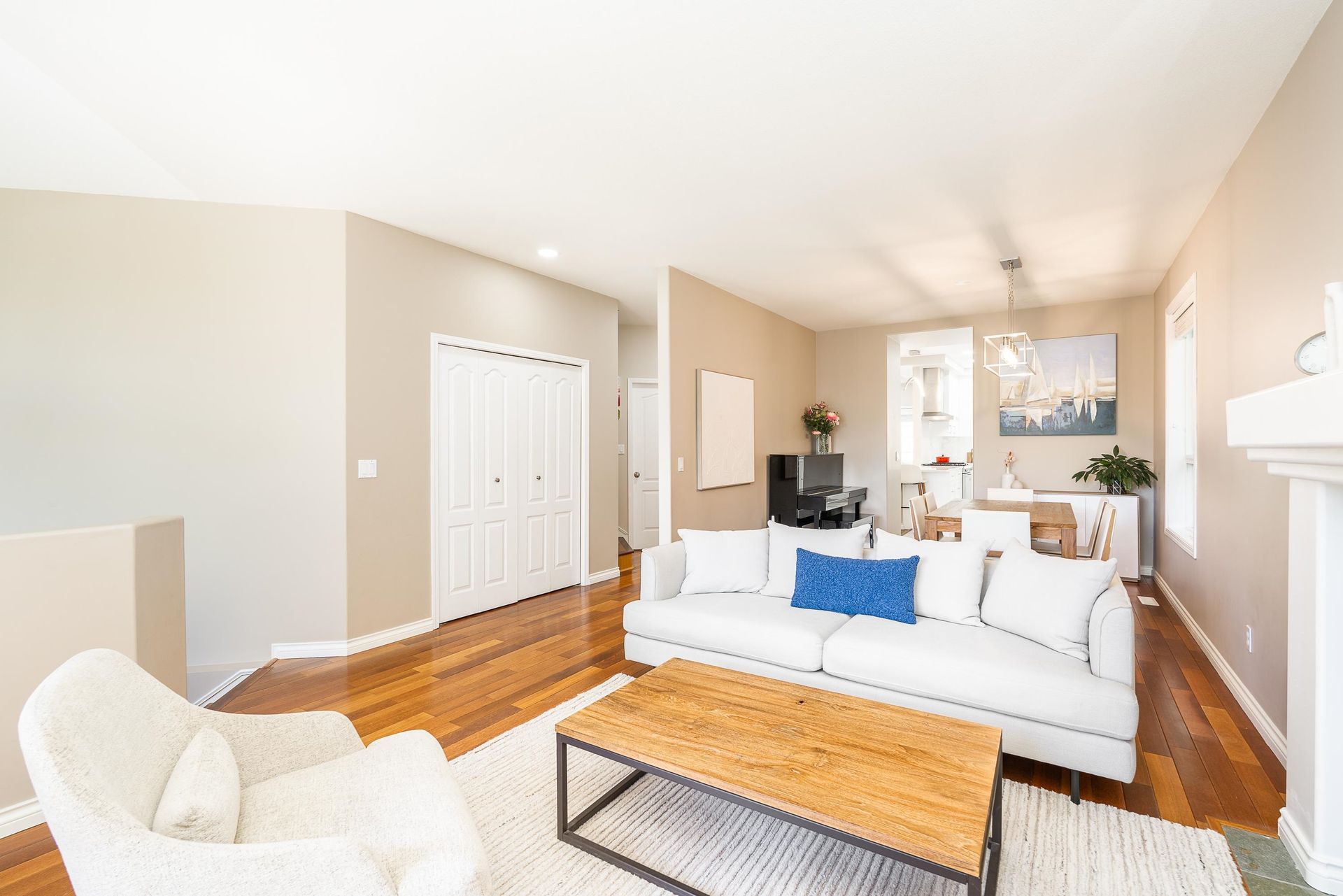 366-e-26th-street-upper-lonsdale-north-vancouver-07 at 366 E 26th Street, Upper Lonsdale, North Vancouver