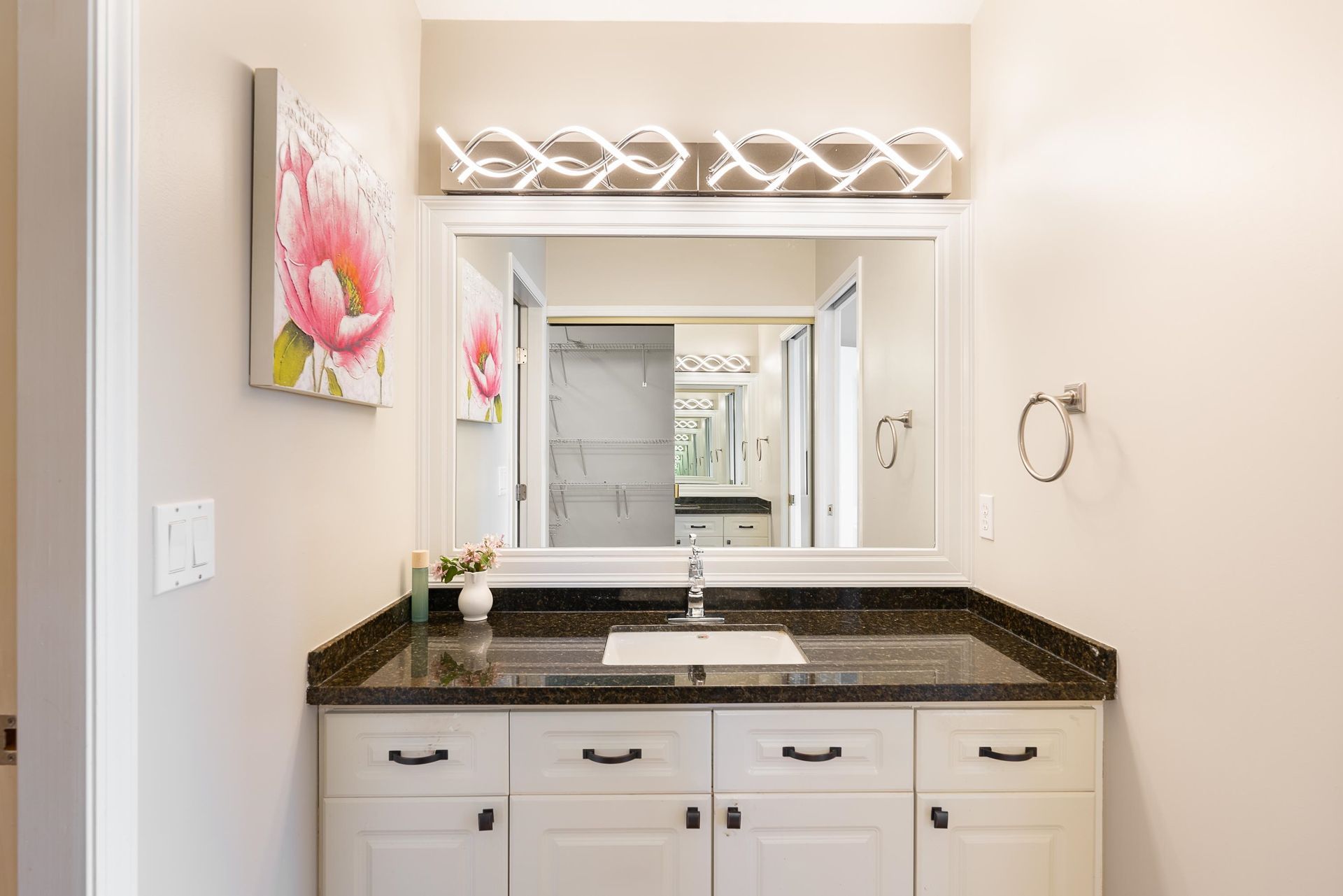 366-e-26th-street-upper-lonsdale-north-vancouver-21 at 366 E 26th Street, Upper Lonsdale, North Vancouver 366-e-26th-street-upper-lonsdale-north-vancouver-21 at 366 E 26th Street, Upper Lonsdale, North Vancouver