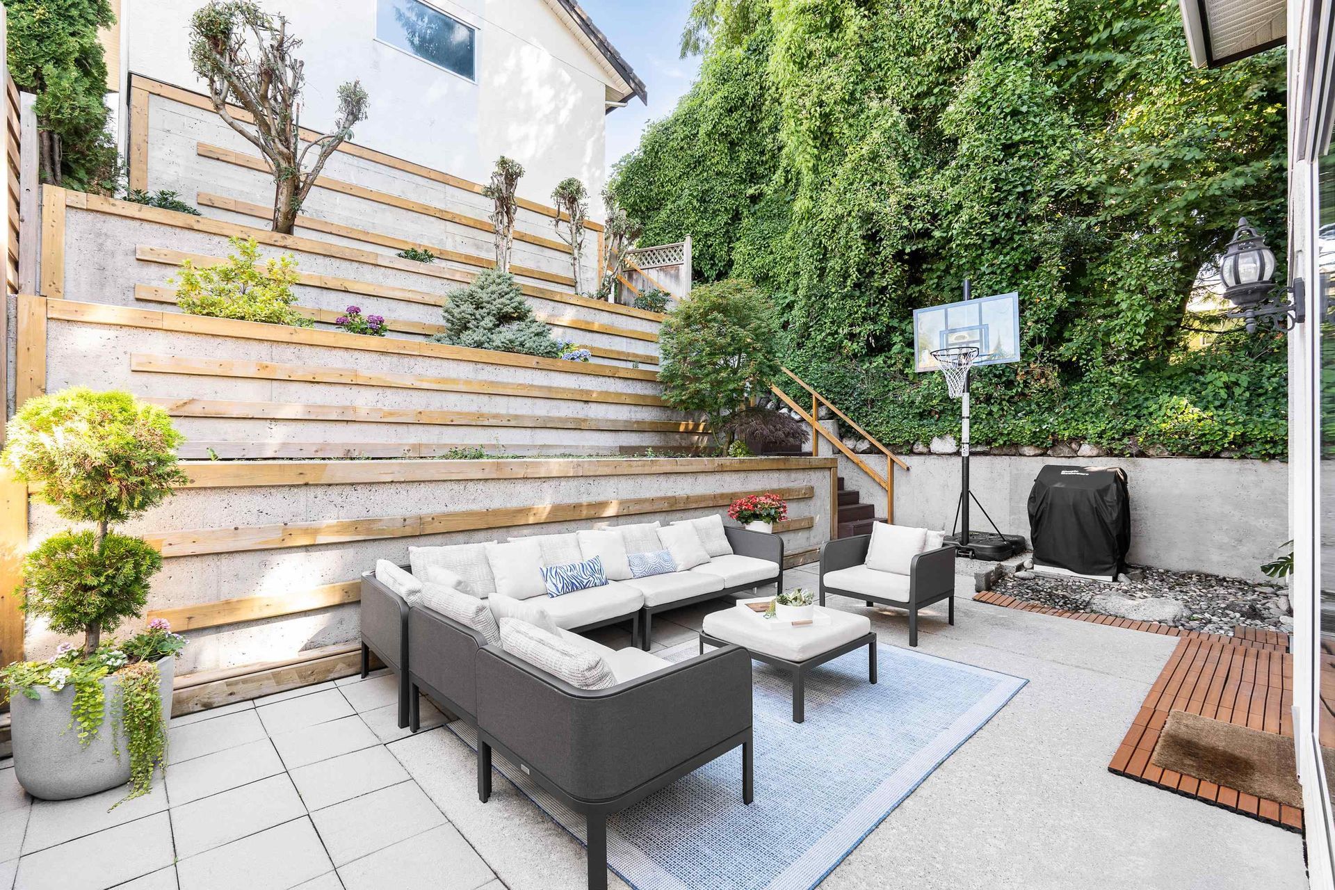 366-e-26th-street-upper-lonsdale-north-vancouver-30 at 366 E 26th Street, Upper Lonsdale, North Vancouver