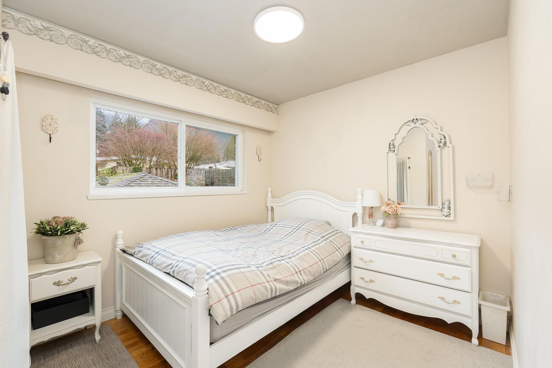 1068-canyon-boulevard-canyon-heights-nv-north-vancouver-16 at 1068 Canyon Boulevard, Canyon Heights NV, North Vancouver 1068-canyon-boulevard-canyon-heights-nv-north-vancouver-16 at 1068 Canyon Boulevard, Canyon Heights NV, North Vancouver