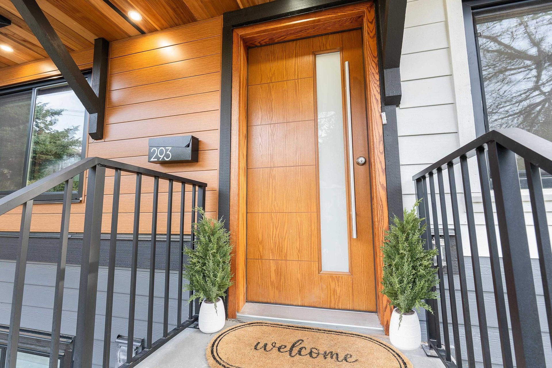 293-w-windsor-road-upper-lonsdale-north-vancouver-03 at 293 W Windsor Road, Upper Lonsdale, North Vancouver