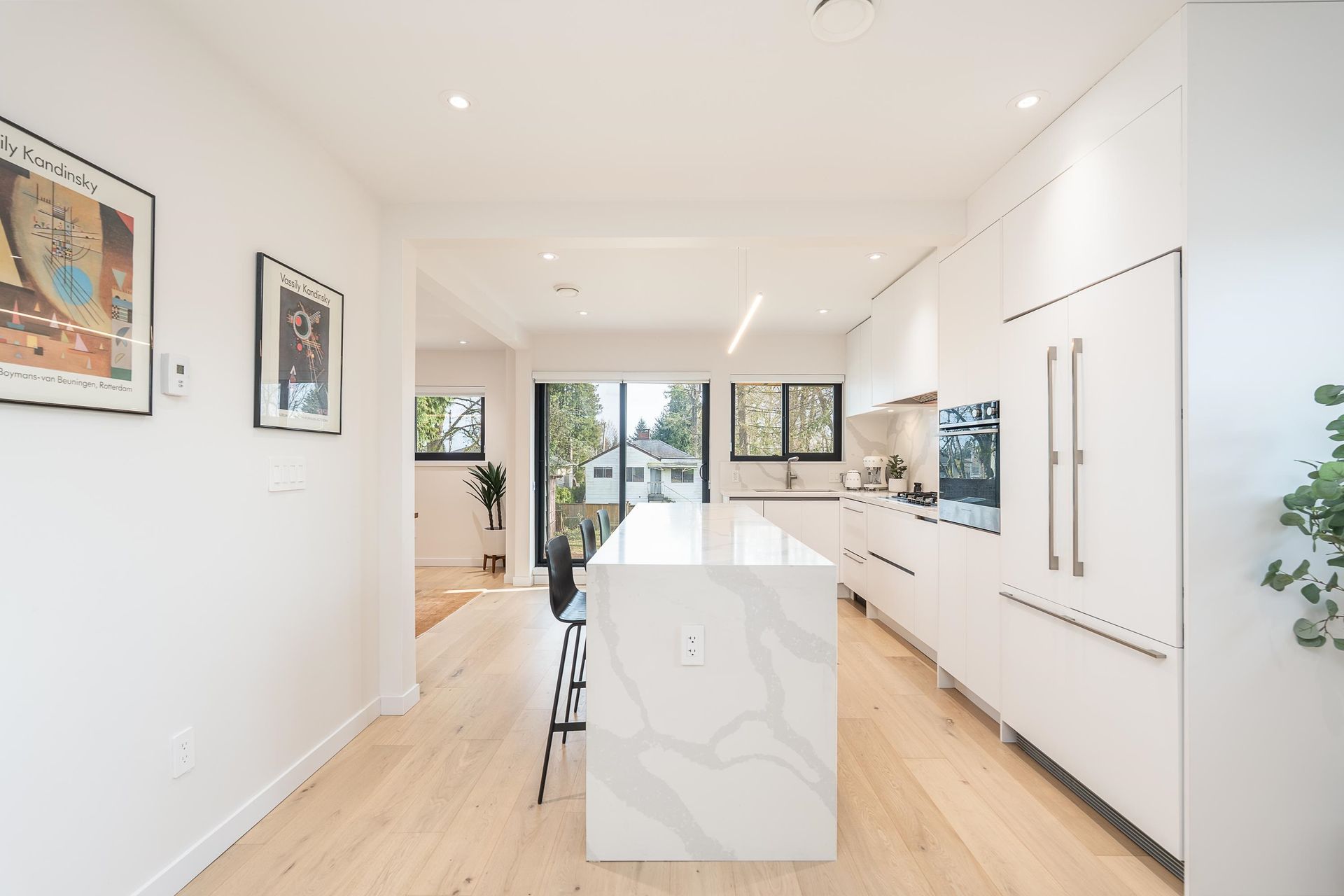 293-w-windsor-road-upper-lonsdale-north-vancouver-08 at 293 W Windsor Road, Upper Lonsdale, North Vancouver