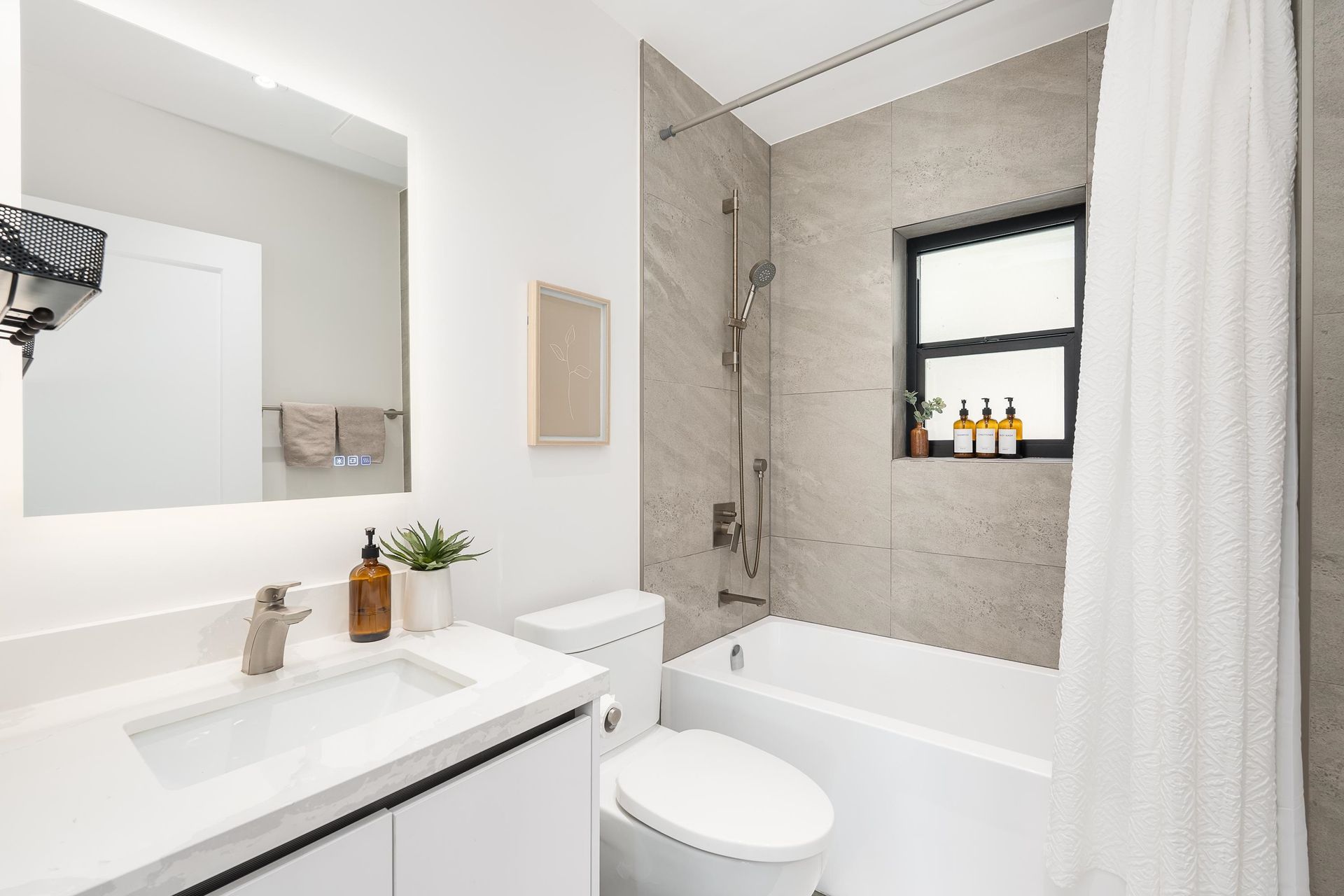 293-w-windsor-road-upper-lonsdale-north-vancouver-21 at 293 W Windsor Road, Upper Lonsdale, North Vancouver