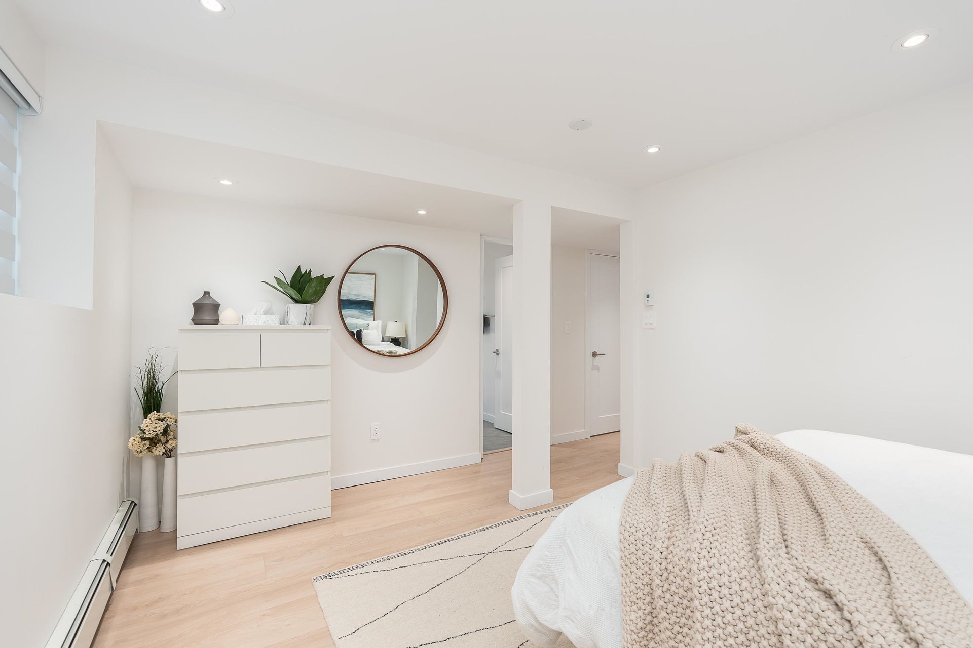 293-w-windsor-road-upper-lonsdale-north-vancouver-25 at 293 W Windsor Road, Upper Lonsdale, North Vancouver