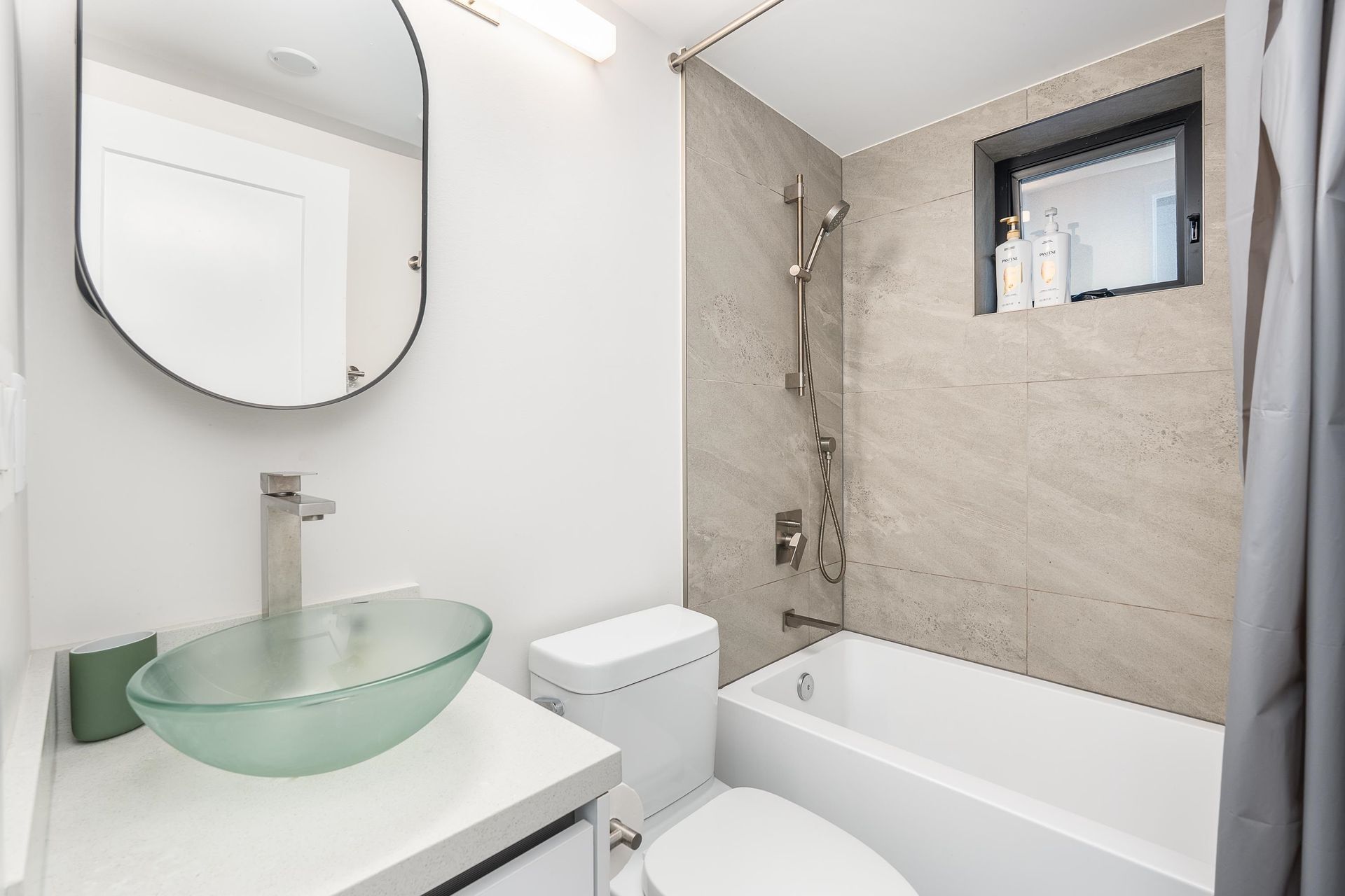 293-w-windsor-road-upper-lonsdale-north-vancouver-36 at 293 W Windsor Road, Upper Lonsdale, North Vancouver