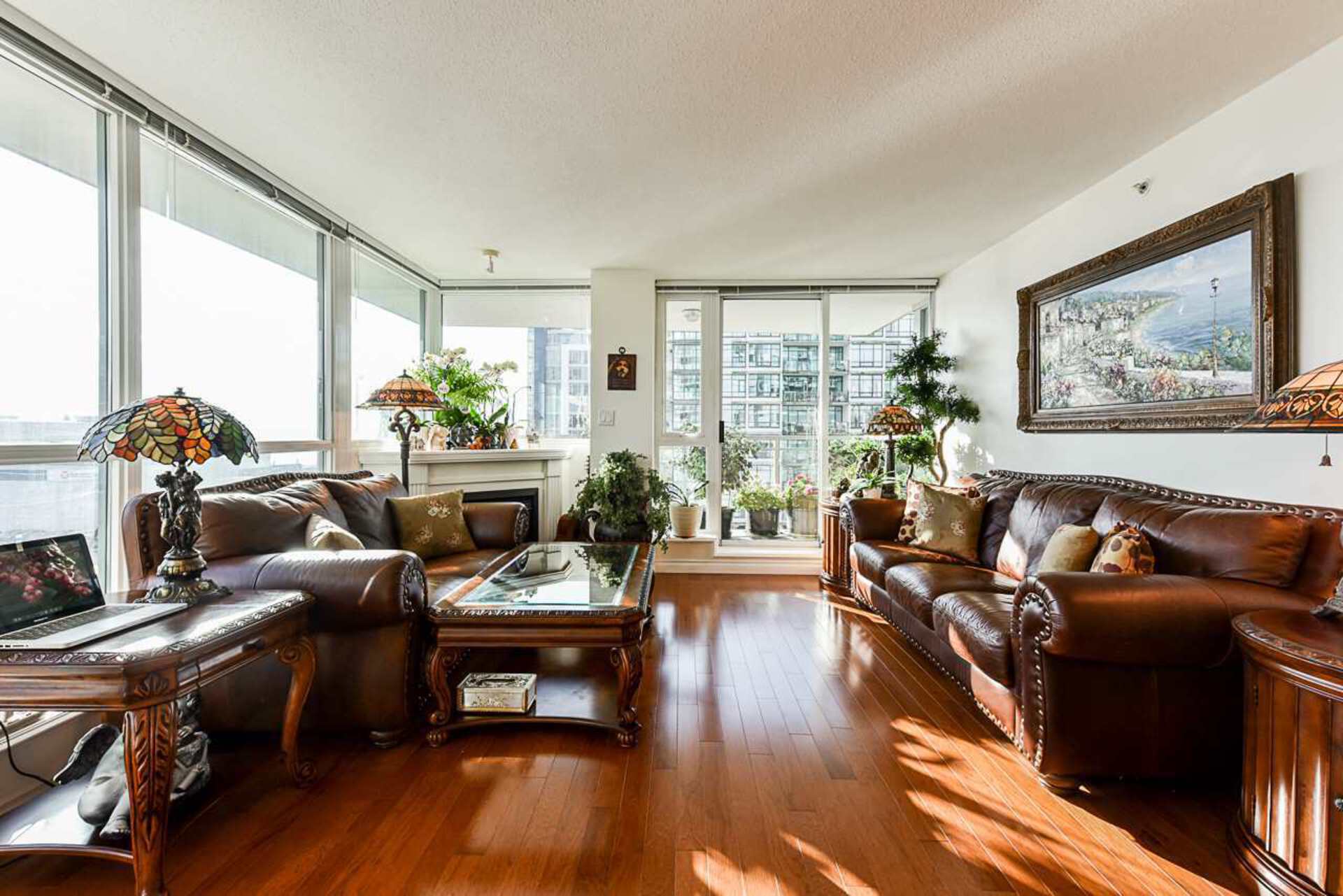 188-e-esplanade-lower-lonsdale-north-vancouver-07 at 703 - 188 E Esplanade, Lower Lonsdale, North Vancouver 188-e-esplanade-lower-lonsdale-north-vancouver-07 at 703 - 188 E Esplanade, Lower Lonsdale, North Vancouver