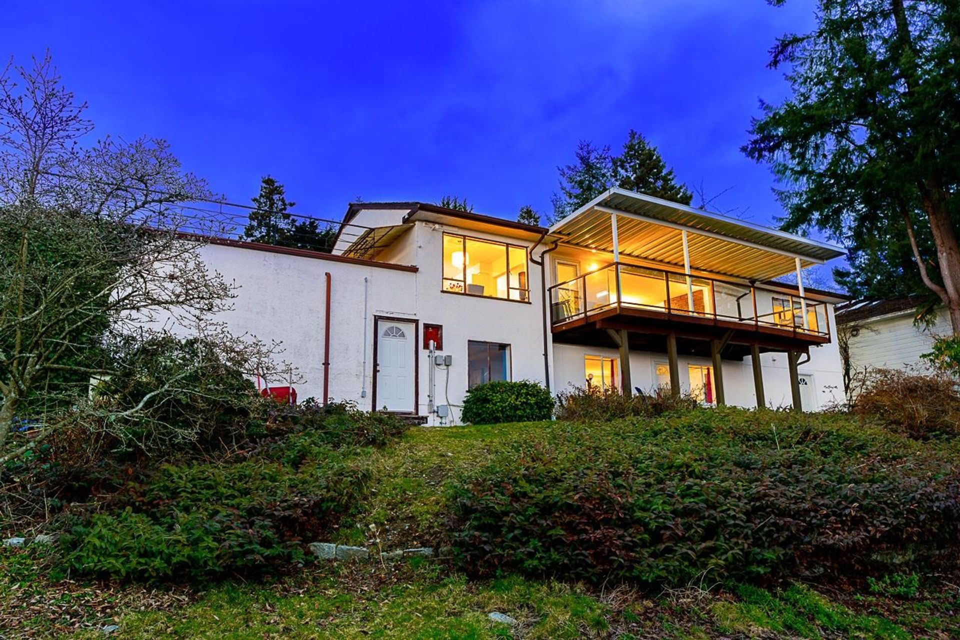 797-eyremount-drive-british-properties-west-vancouver-10 at 797 Eyremount Drive, British Properties, West Vancouver