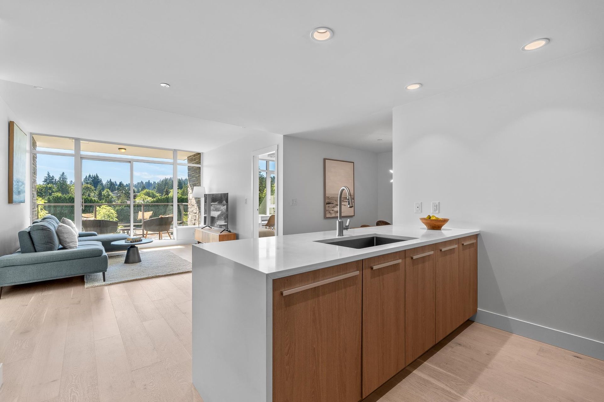 404 - 1210 E 27th Street, Lynn Valley, North Vancouver