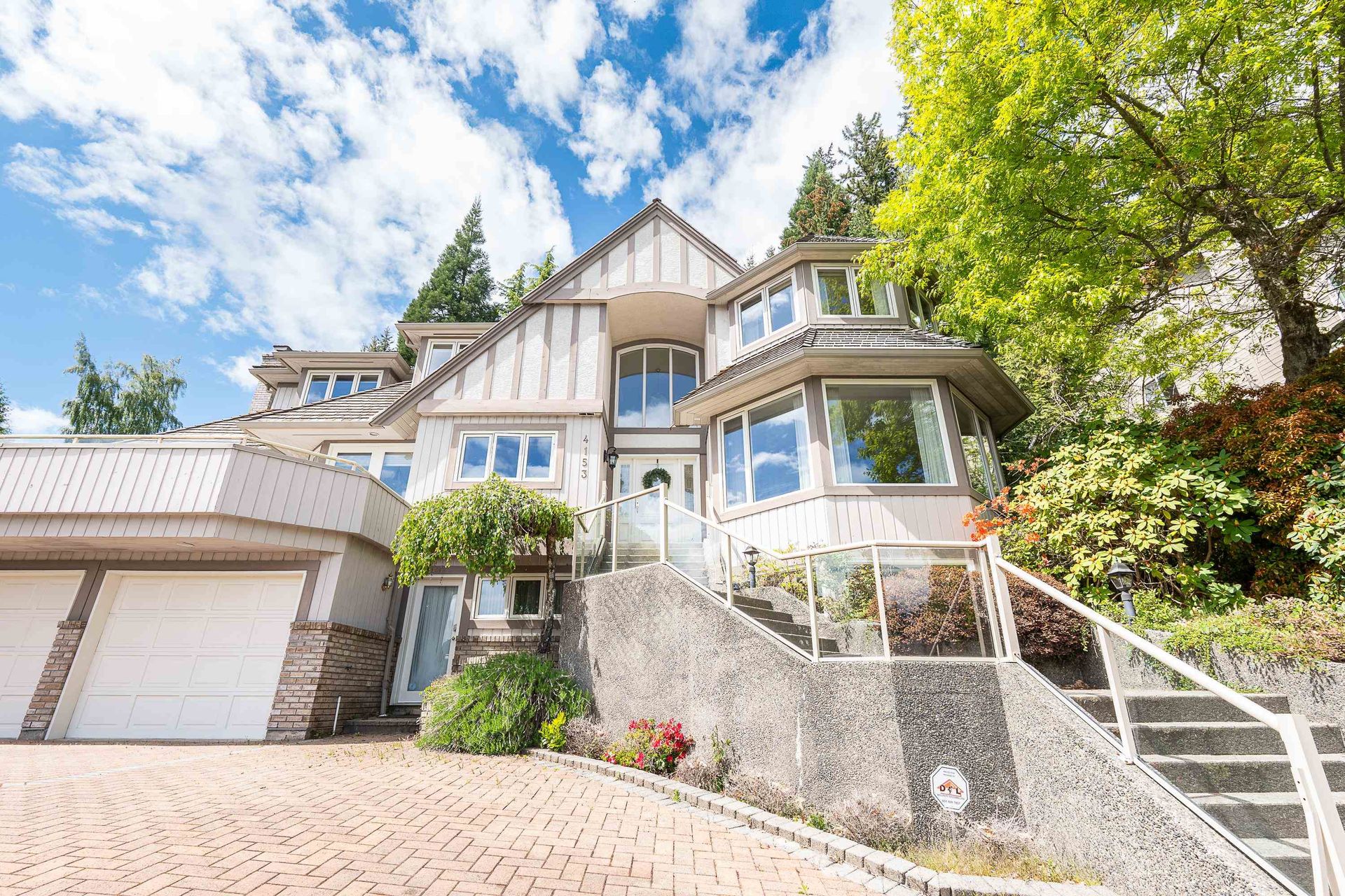 4153 Quarry Court, Braemar, North Vancouver 3