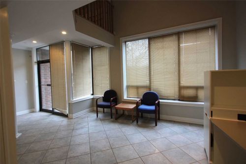 20-hanlan-rd-steeles-west-industrial-vaughan-05 at 4 - 20 Hanlan Road, Steeles West Industrial, Vaughan