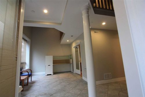 20-hanlan-rd-steeles-west-industrial-vaughan-07 at 4 - 20 Hanlan Road, Steeles West Industrial, Vaughan