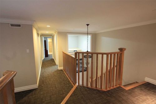 20-hanlan-rd-steeles-west-industrial-vaughan-16 at 4 - 20 Hanlan Road, Steeles West Industrial, Vaughan