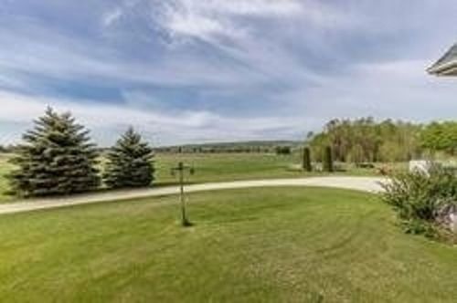 3072-county-42-rd-creemore-clearview-33 at 3072 County 42 Road, Creemore, Clearview