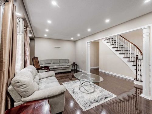 6929-tassel-cres-meadowvale-village-mississauga-09 at 6929 Tassel Crescent, Meadowvale Village, Mississauga