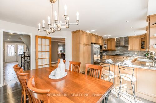 9647-bathurst-st-north-richvale-richmond-hill-09 at 9647 Bathurst Street, North Richvale, Richmond Hill