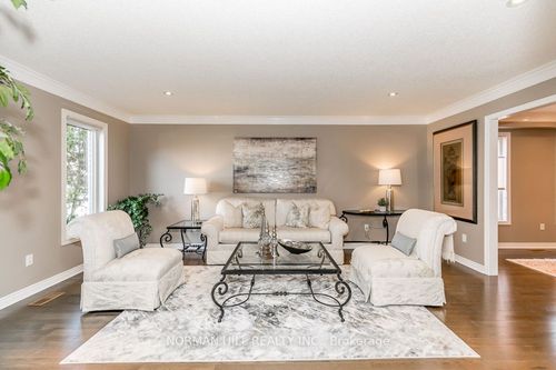 9647-bathurst-st-north-richvale-richmond-hill-14 at 9647 Bathurst Street, North Richvale, Richmond Hill