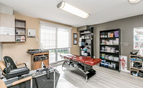 9647-bathurst-st-north-richvale-richmond-hill-28 at 9647 Bathurst Street, North Richvale, Richmond Hill