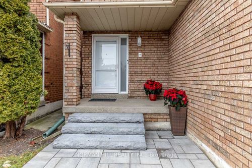 26-keefer-crt-brownridge-vaughan-04 at 26 Keefer Court, Brownridge, Vaughan
