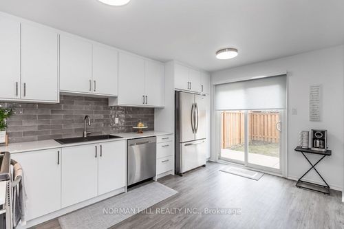 26-keefer-crt-brownridge-vaughan-15 at 26 Keefer Court, Brownridge, Vaughan