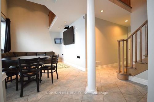 20-hanlan-rd-steeles-west-industrial-vaughan-06 at 4 - 20 Hanlan Road, Steeles West Industrial, Vaughan