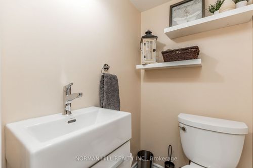 1666-john-st-bayview-fairway-bayview-country-club-estates-markham-31 at 1666 John Street, Bayview Fairway-Bayview Country Club Estates, Markham
