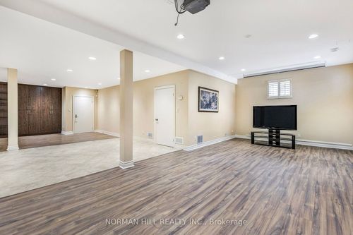 200-crestwood-rd-crestwood-springfarm-yorkhill-vaughan-29 at 200 Crestwood Road, Crestwood-Springfarm-Yorkhill, Vaughan