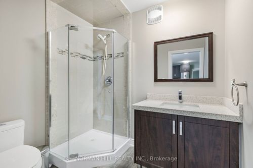 200-crestwood-rd-crestwood-springfarm-yorkhill-vaughan-33 at 200 Crestwood Road, Crestwood-Springfarm-Yorkhill, Vaughan