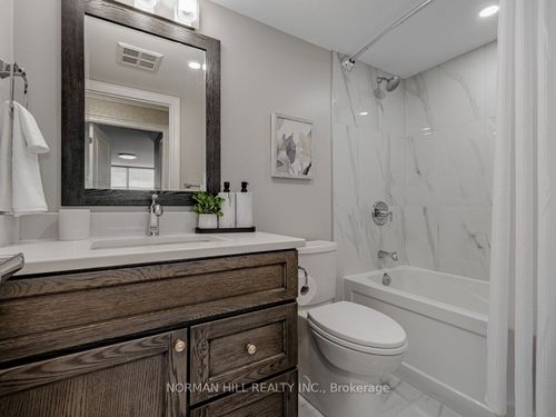 250-davis-dr-central-newmarket-newmarket-19 at 801 - 250 Davis Drive, Central Newmarket, Newmarket