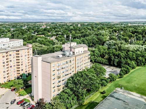 250-davis-dr-central-newmarket-newmarket-31 at 801 - 250 Davis Drive, Central Newmarket, Newmarket