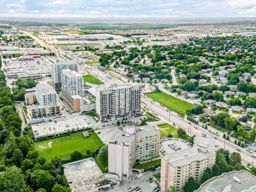 250-davis-dr-central-newmarket-newmarket-32 at 801 - 250 Davis Drive, Central Newmarket, Newmarket