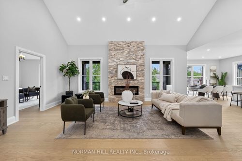 820-elmwood-road-historic-lakeshore-communities-georgina-on-05 at 820 Elmwood Road, Historic Lakeshore Communities, Georgina