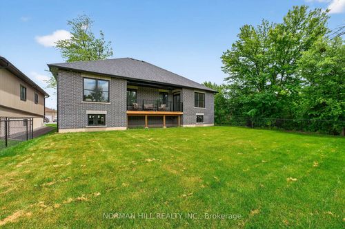 820-elmwood-road-historic-lakeshore-communities-georgina-on-39 at 820 Elmwood Road, Historic Lakeshore Communities, Georgina 820-elmwood-road-historic-lakeshore-communities-georgina-on-39 at 820 Elmwood Road, Historic Lakeshore Communities, Georgina